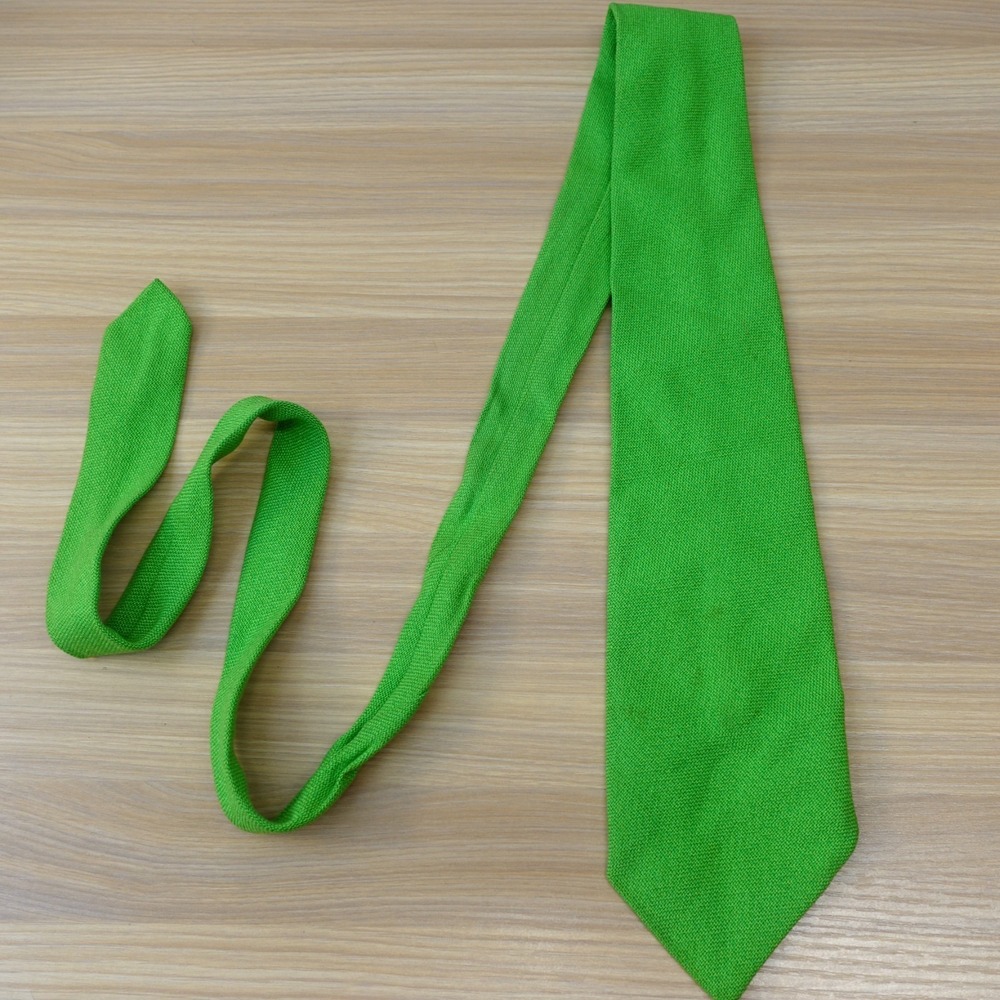 Vintage Wool Neck Tie Mens Kelly Green Solid Plain Hopsack 60s MOD Groom Wedding